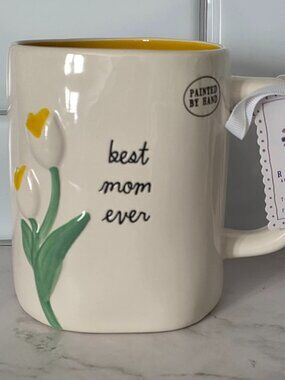Rae Dunn "best mom ever"  Mug w/Yellow Interior and Yellow Heart Tulips - NWT